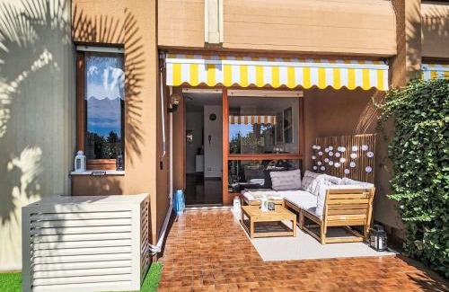 Lesa Apartment | Studio By the lake by Interhome