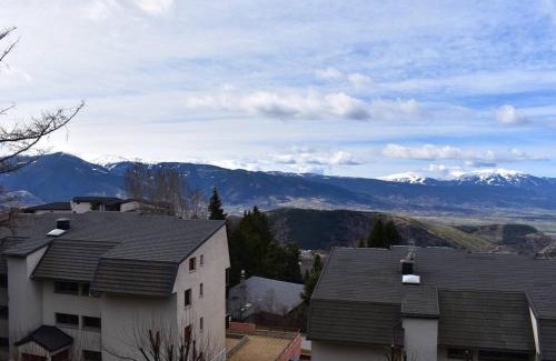Font-Romeu-Odeillo-Via Apartment | Studio cabine pour 4 personnes avec parking à Font-Romeu - FR-1-580-38