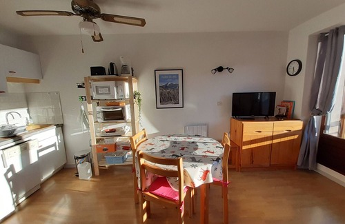 Villard-de-Lans Apartment | Studio cabin with balcony and parking in Villard-de-Lans