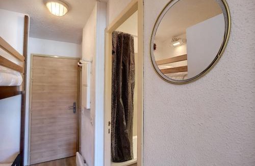 Reberty Apartment | Studio Cabine 4 Pers, Ski aux Pieds, Balcon, Les Menuires - FR-1-178-338