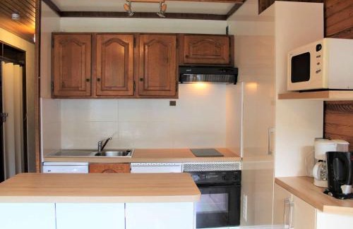 Les Claux Apartment | Studio cabine 6 couchages à Vars Les Claux, proche pistes et commerces - FR-1-330B-96