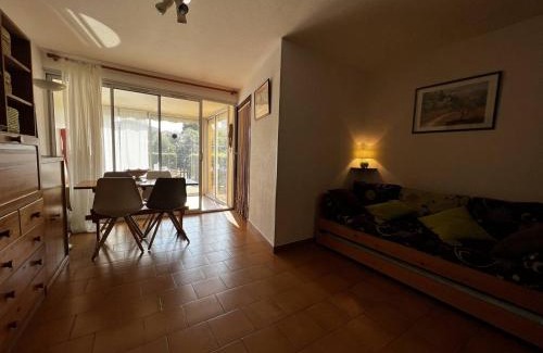 Argeles Plage Apartment | Studio cabine avec Jardin Privatif, Plage et Commerces à 300m - 4 Couchages, Argelès-sur-Mer - FR-1-388-214