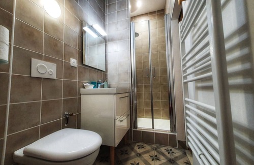 La Charite-sur-Loire Apartment | Studio charme, quiet, bright, exceptional view