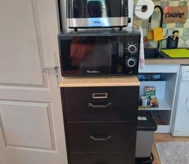 Peymeinade Apartment | Studio climatisé dans villa calme à 15km de Cannes