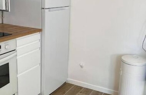 Villemomble Apartment | Studio close to Paris transport links