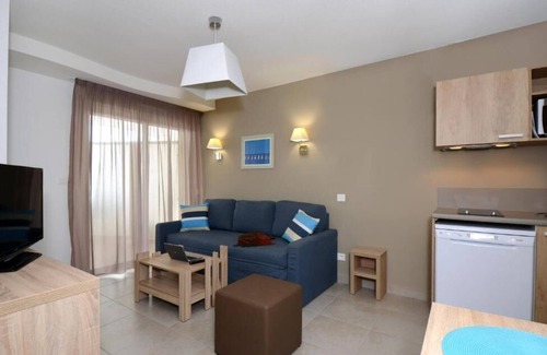 Le Barcares Apartment | Studio Cosy et charmant | Accès Plage + Piscine