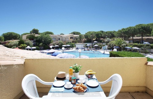 Cap d'Agde Apartment | Studio Cosy Près des Commerces | Accès Piscine