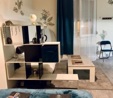 Denain Apartment | STUDIO DENAIN