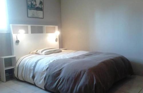 Eymet Apartment | Studio douillet à Eymet, 20 m² avec piscine