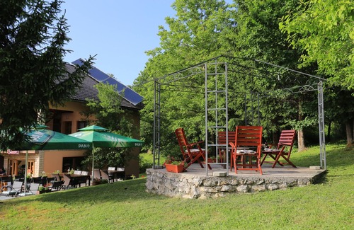 Slunj Apartment | Studio flat with air-conditioning Donje Taborište, Plitvice (AS-17486-a)