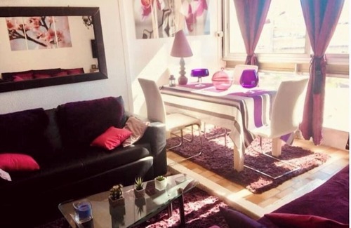 Saint-Nazaire Apartment | Studio for 2 people on the port of St Cyprien, sea view, 3rd floor with elevator