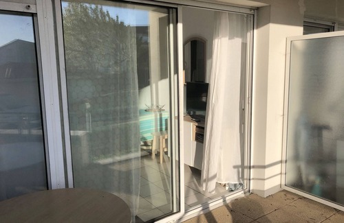 Ciboure Apartment | Studio for 4 people with terrace, ideally located, residence with swimming pool
