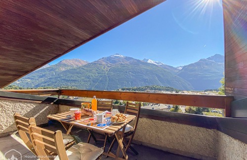 Aussois Apartment | Studio for 4 with terrace and WIFI in Aussois