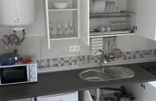 Alava Apartment | Studio for 2 people with kitchen.
