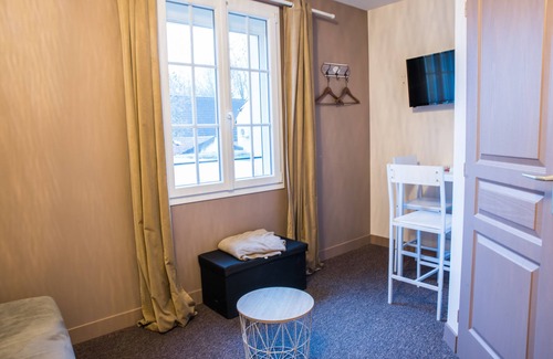 Sainte-Marie-la-Blanche Apartment | Studio "Volnay" 5 min from Beaune