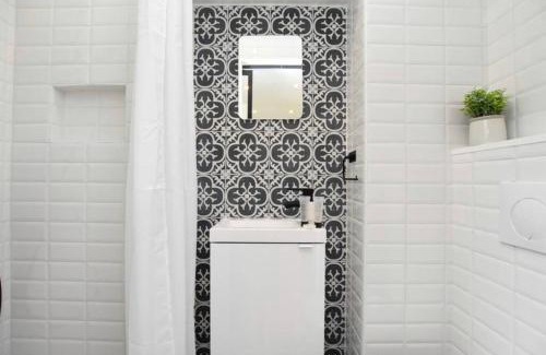 12th Arrondissement Apartment | Studio Gare de Lyon Accor Arena