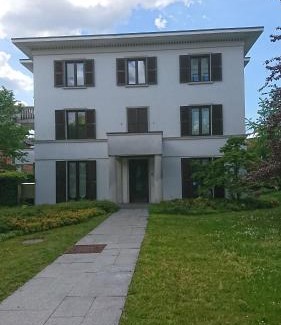 Meiningen Apartment | Studio in Architeken - Villa in Theaternähe