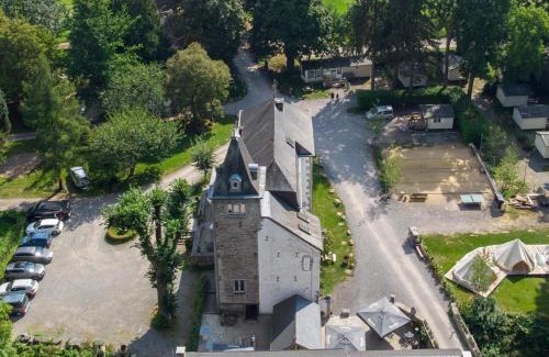 Aywaille House | Studio in Castle by Amblève River Aywaille, cleaning included