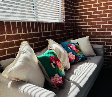 Bathurst House | Studio in CBD Bathurst