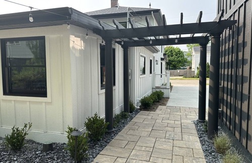 Saugatuck Apartment | Studio in Downtown (Haven Suites · Saugatuck)