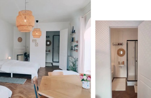 Baexem Apartment | Studio in listed building with large garden