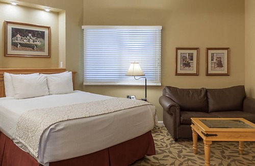 Big Cedars Resort | Studio in Paradise Point