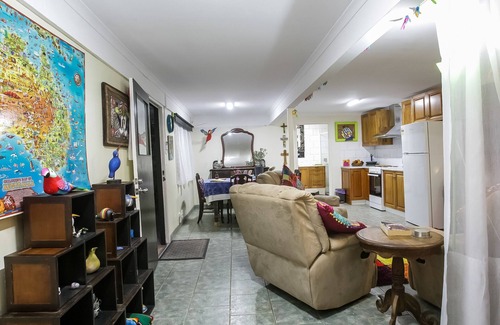 Harlaxton Apartment | Studio in Prize Winning Garden on the Edge of The Great Dividing Range