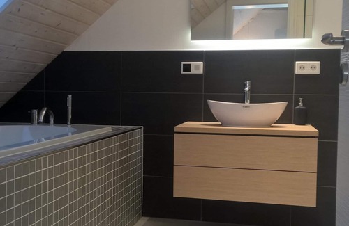 Flensburg Apartment | Studio in the Huus Hillig spirit - right in the heart of Flensburg