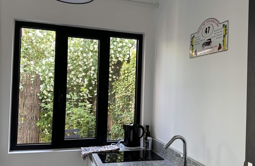 Quartier de Becon Apartment | Studio Indépendant Dans la Verdure à Courbevoie