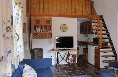 Ericeira Cottage | Studio Independent with tranquil garden