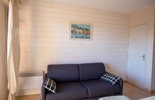 La Faviere Apartment | Studio Les Rives de la Favière-14 by Interhome