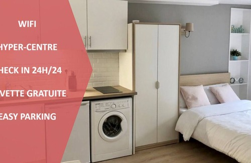 Bourges Apartment | Studio Lumière - Hypercentre - Easy Parking