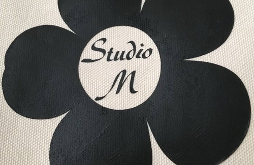 Pendleton House | Studio M easily walk to downtown Pendleton minutes from Noblesville and Fishers
