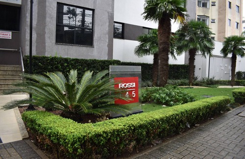 Cristo Rei Apartment | Studio near Botanical Garden