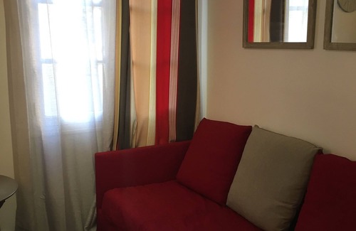 Odeon Apartment | Studio Odeon for one, Bail Mobilité