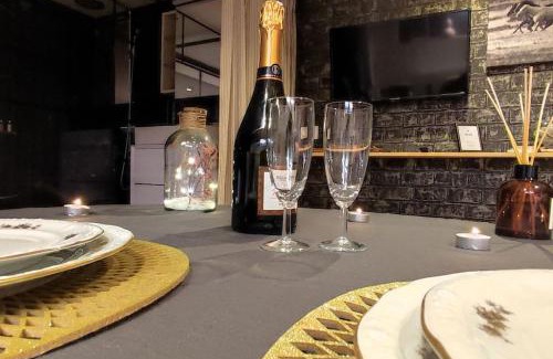 Vezin-le-Coquet Apartment | Studio paisible et balnéo