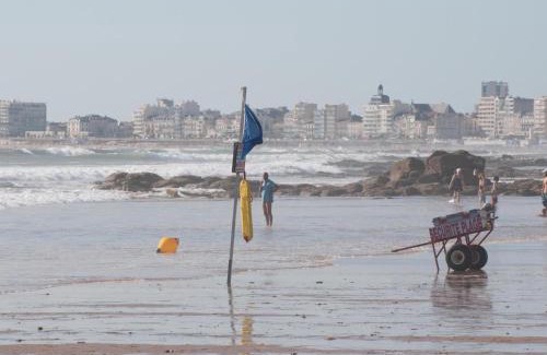 Les Sables d'Olonne Apartment | Studio proche plage avec parking privatif et balcon - FR-1-92-615
