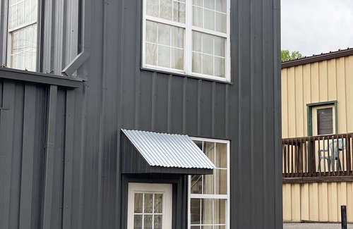 Spottsville Apartment | Studio rental situated in the heart of Downtown Newburgh.
