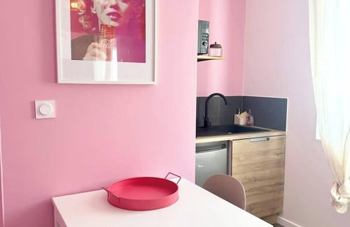 Queven Apartment | Studio rose & spa – Pause bien-être