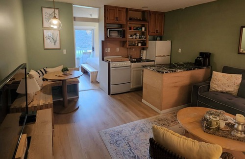 Wells Apartment | Studio-style condo with screened balcony & seasonal pool