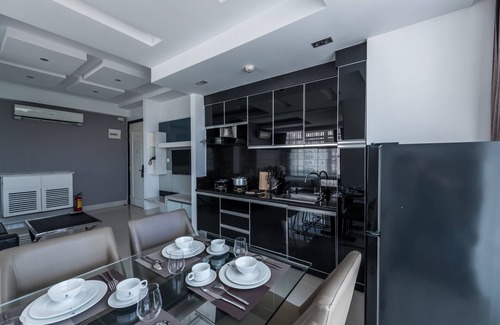 Chamkar Mon Apartment | Studio Suite - Residia at Silvertown