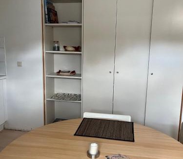 Broekwijk Apartment | Studio Tintin