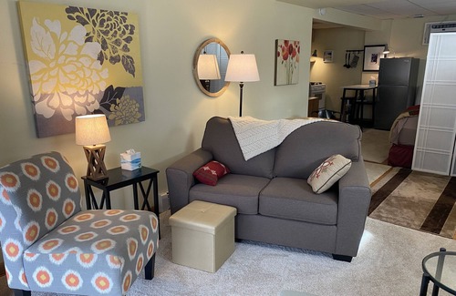 Morgantown Apartment | Studio Unit ONLY 10 Minutes to WVU!