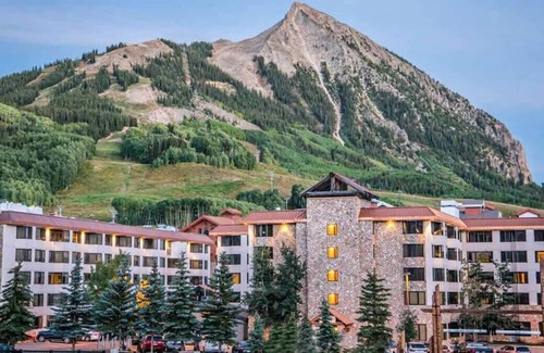 Crested Butte Condo | Studio w/Pool, Hot Tub, Biking Trails