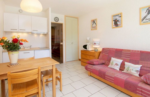 Les Deux Alpes Apartment | Studio with balcony SOUTH, at the foot of Telesiege du diable