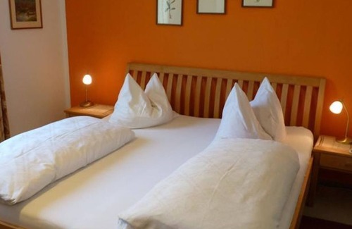 Ossiach Bed & Breakfast | Studio with balcony and lake view - Hotel-Pension Brönimann