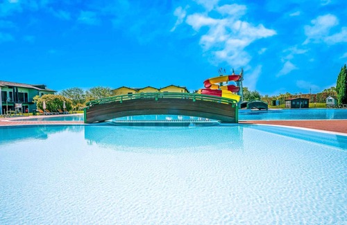 Peschiera del Garda Apartment | Studio with outdoor pool and children's entertainment in a great residence