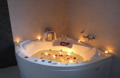 Quintana Apartment | Studio with Jacuzzi "Balcony of the Len"