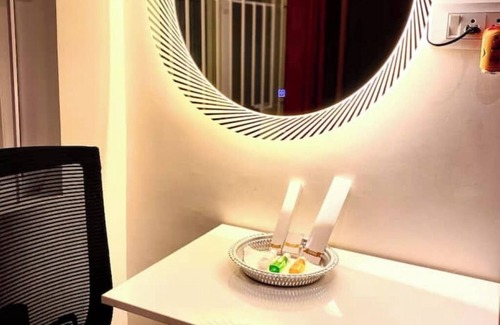 Chamundi Nagar Apartment | Studio with large patio - only - girls and couple