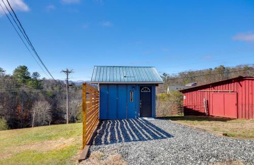 Marshall Apartment | Studio with Loft, Hot Tub and Views in Marshall!